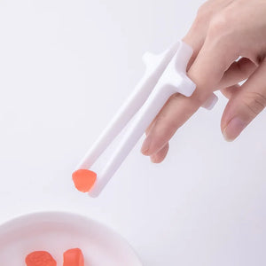 Snack Finger Chopsticks: Fun Helper Clip for Mess-Free Snacking