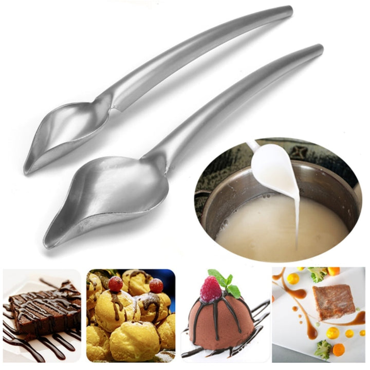 Gourmet Artistry: Creative Gastronomy Spoon Design Plate