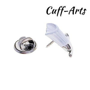 Chef's Elegance: White Chefs Hat Brooch for Culinary Enthusiasts