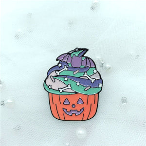 Spooky Delight: Eerie Cake Halloween Brooch for Festive Fashion