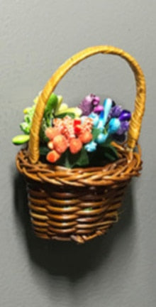 Charming Basket-Style Fridge Magnet