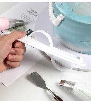 Create Cake Magic with the Cake Curved Marker!